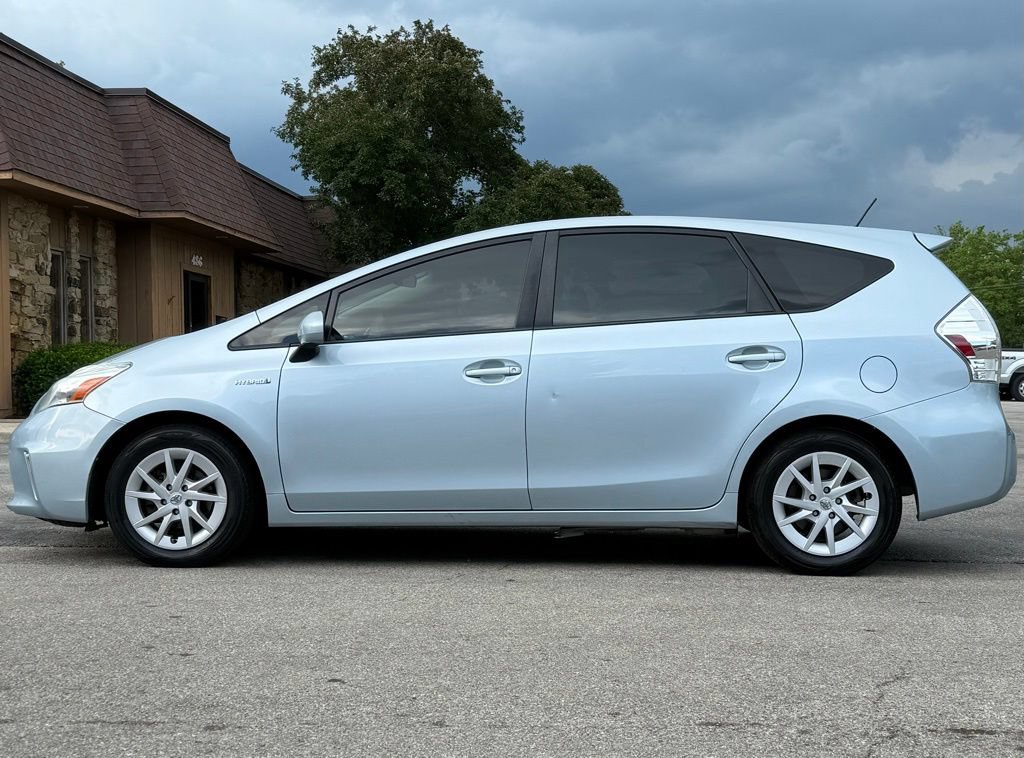 Used 2013 Toyota Prius V Two FWD image 2
