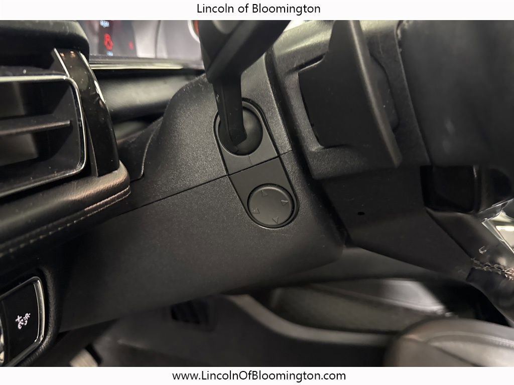 Used 2022 Lincoln Nautilus Reserve image 29