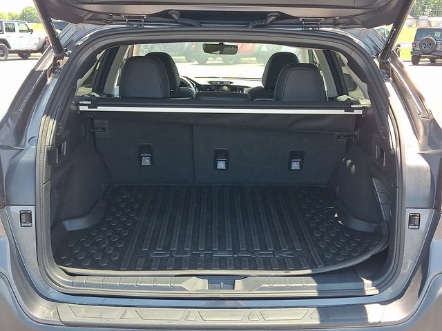 Used 2023 Subaru Outback Limited AWD/4WD image 28