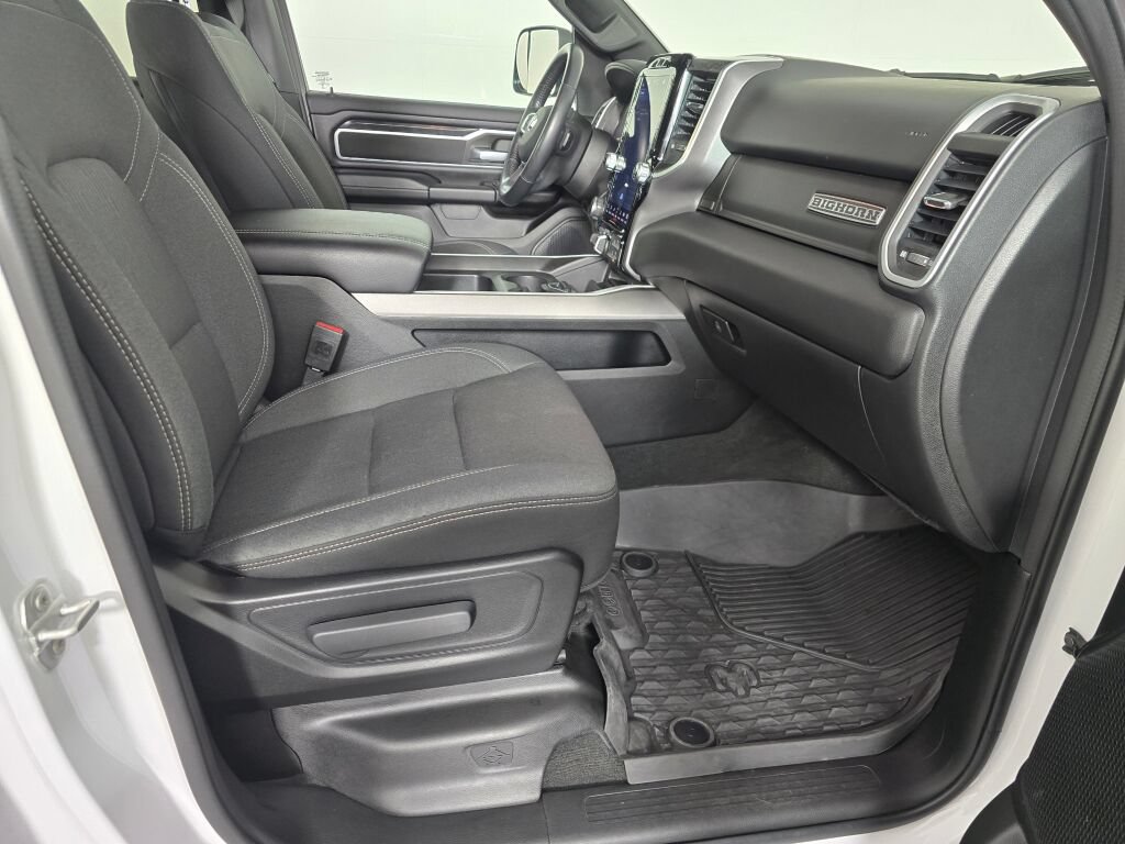 Used 2023 RAM 1500 Big Horn AWD/4WD image 40