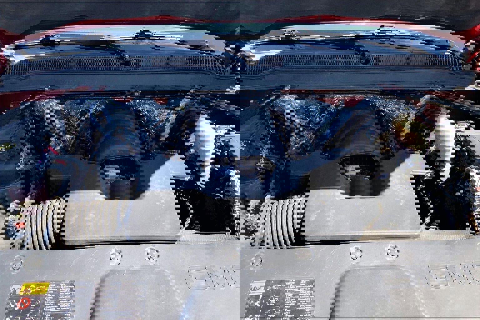 Used 2015 GMC Yukon XL SLT w/ Open Road Package AWD/4WD image 10