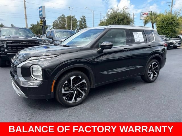 Used 2024 Mitsubishi Outlander SEL AWD/4WD image 3