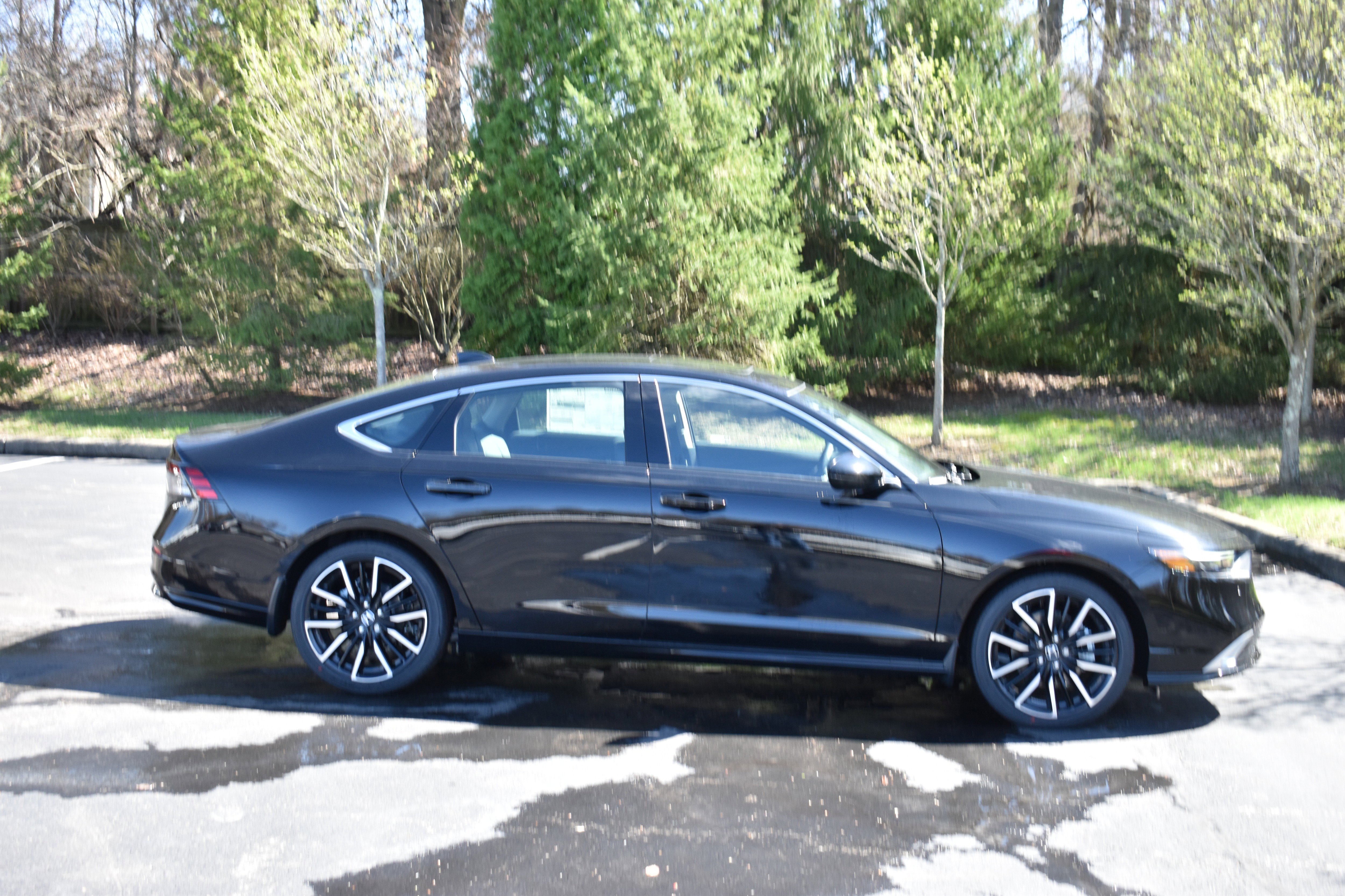 New 2026 Honda Accord Touring image 9