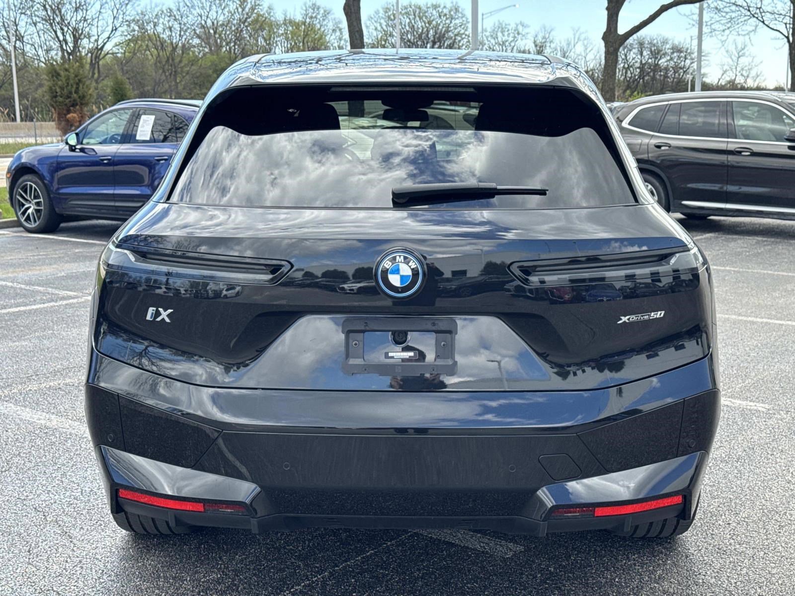 Certified 2024 BMW iX xDrive50 w/ Sport Package AWD/4WD image 6