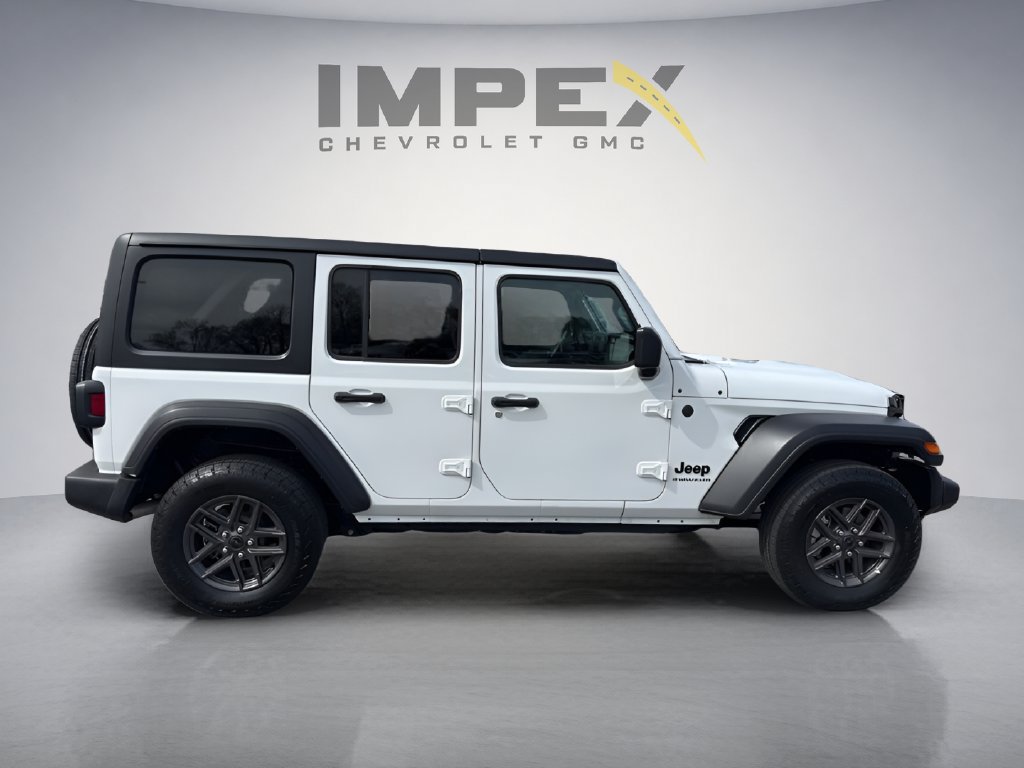 Used 2025 Jeep Wrangler Unlimited Sport AWD/4WD image 6
