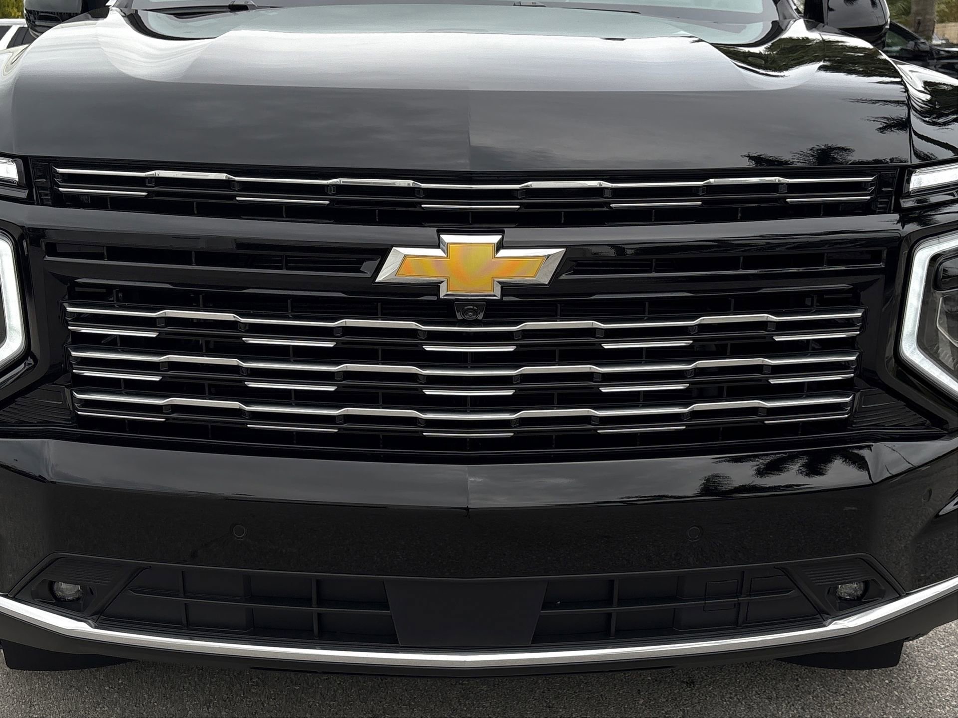 Used 2026 Chevrolet Suburban High Country image 15