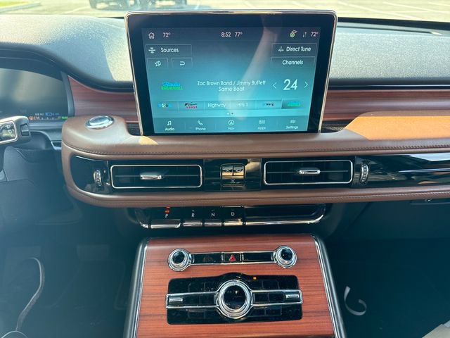 Used 2022 Lincoln Aviator Grand Touring w/ Equipment Group 301A AWD/4WD image 32