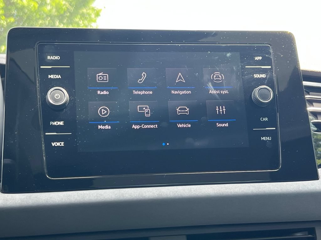 Used 2025 Volkswagen Jetta SE FWD image 20
