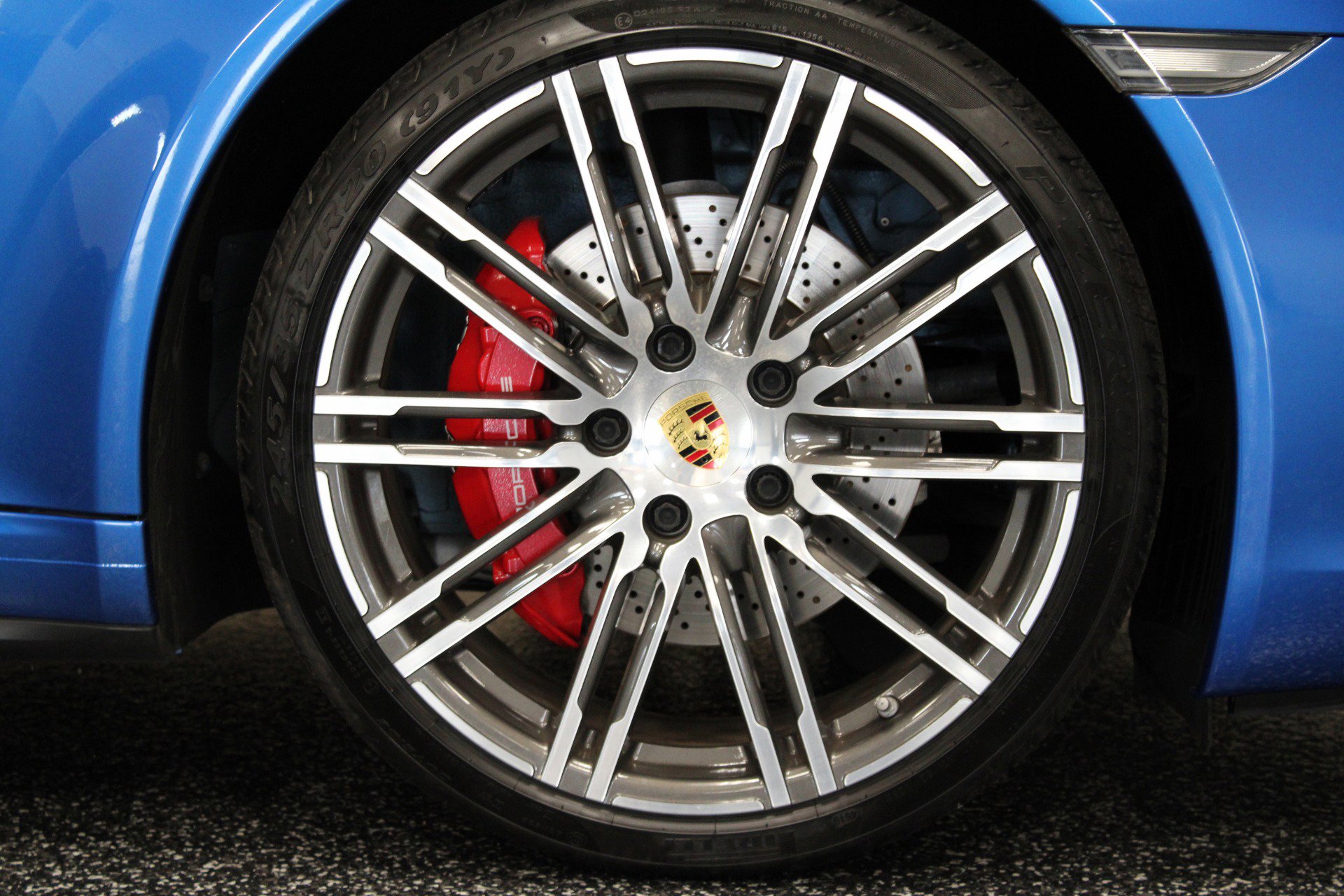 Used 2016 Porsche 911 Carrera 4S image 37