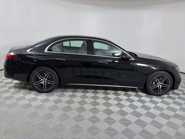New 2026 Mercedes-Benz E 350 4MATIC Sedan image 8