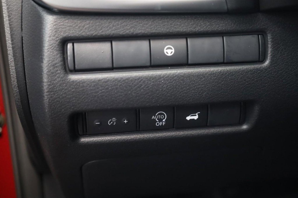New 2026 Nissan Rogue SV w/ Cold Weather Package AWD/4WD image 12