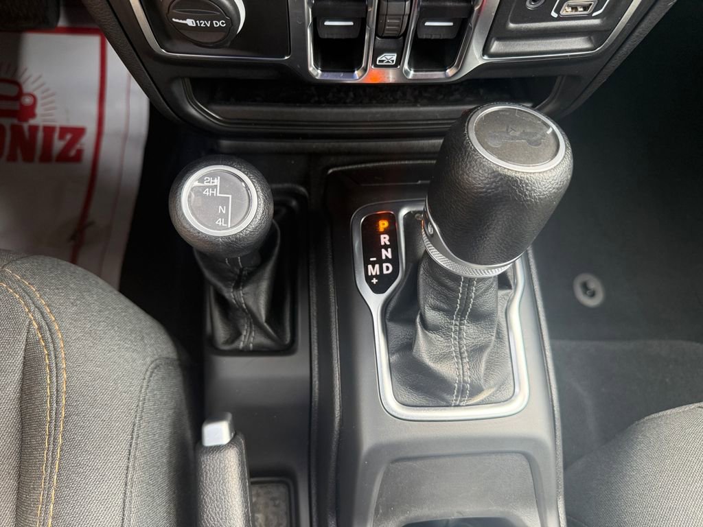 Used 2024 Jeep Wrangler Unlimited Sport AWD/4WD image 27