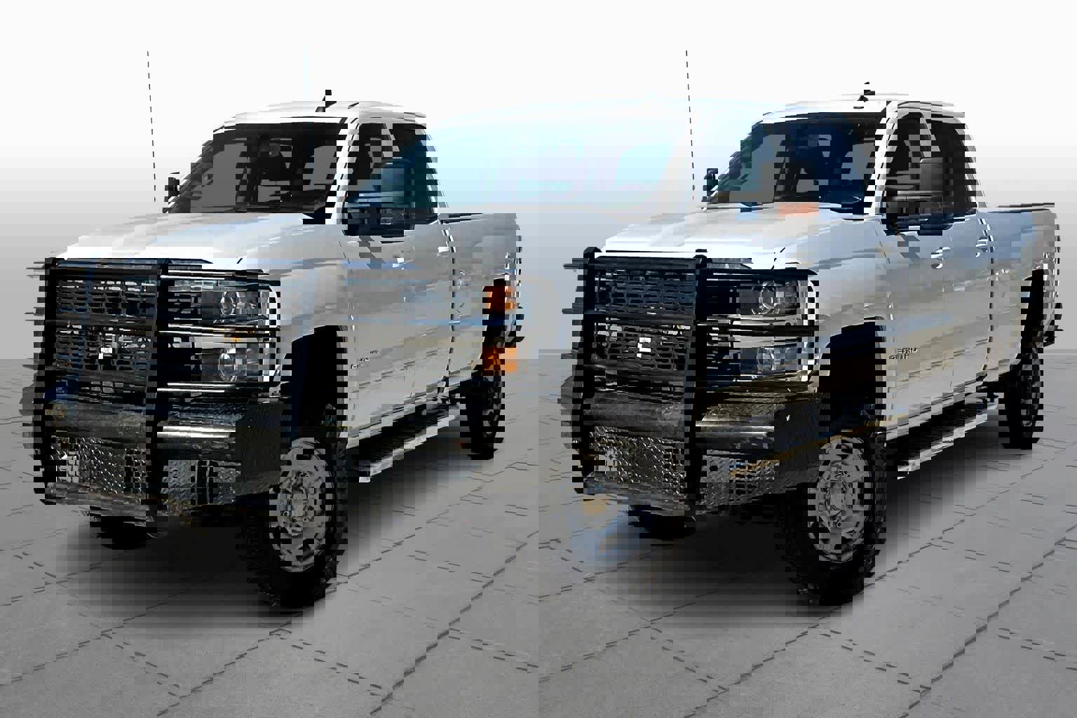 Used 2016 Chevrolet Silverado 2500 LT image 1