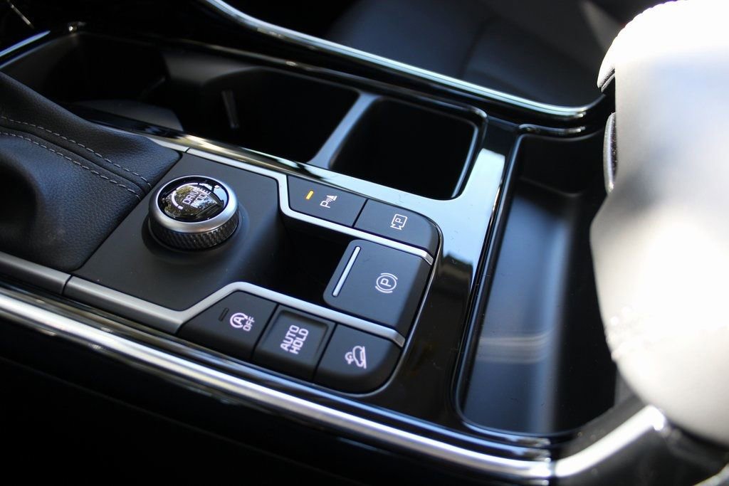 New 2025 Kia Sorento SX image 20