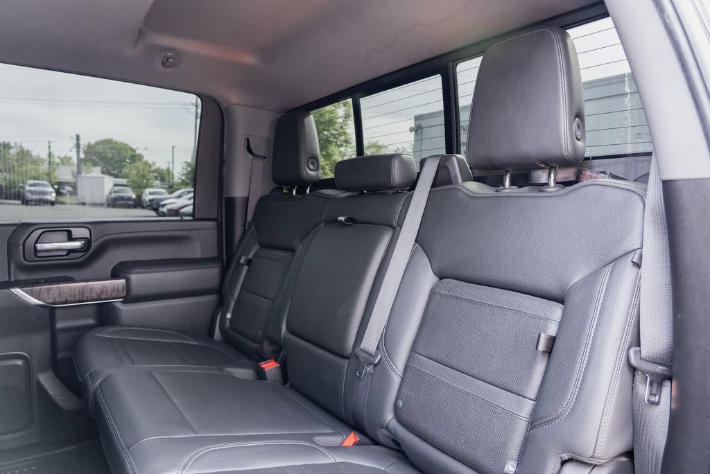 Used 2020 GMC Sierra 2500 Denali w/ Denali Ultimate Package AWD/4WD image 25