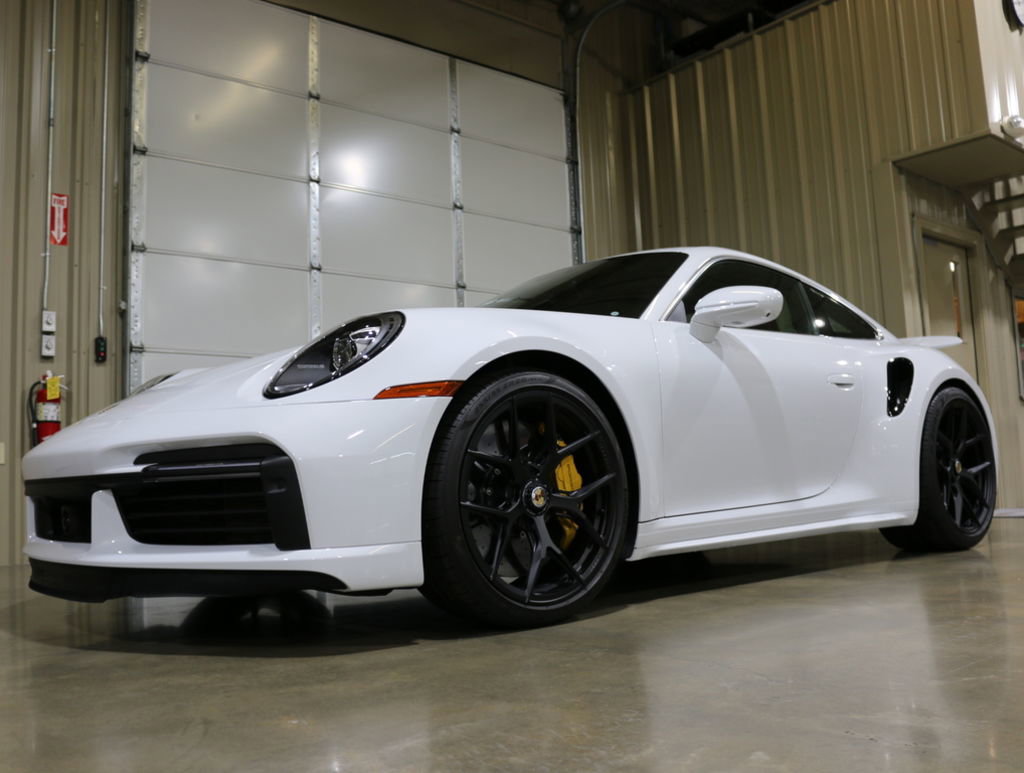 Used 2021 Porsche 911 Coupe image 10