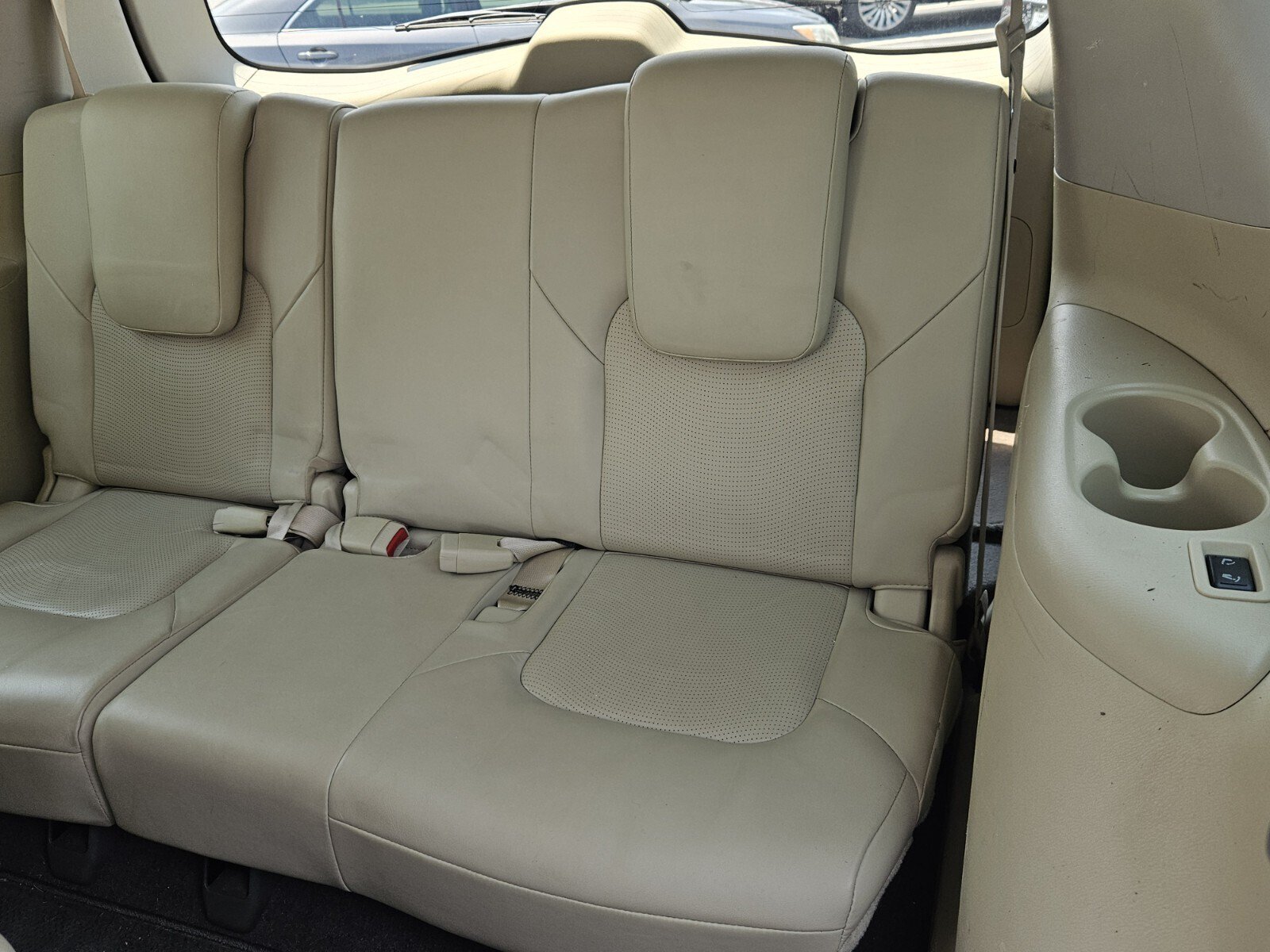 Used 2017 INFINITI QX80 2WD w/ Driver Assistance Package image 11