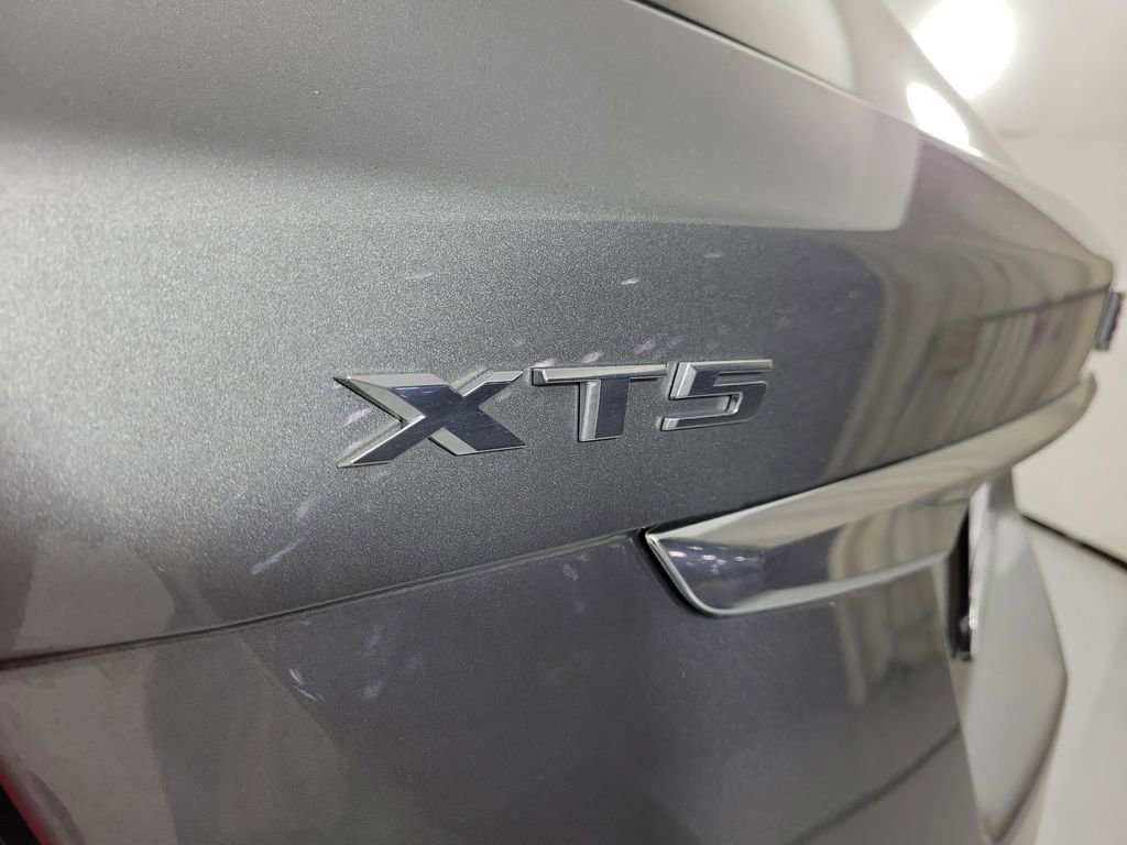 Certified 2024 Cadillac XT5 Premium Luxury image 7
