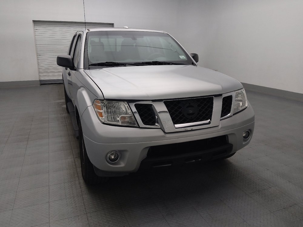 Used 2015 Nissan Frontier SV w/ SV Value Truck Package RWD image 13