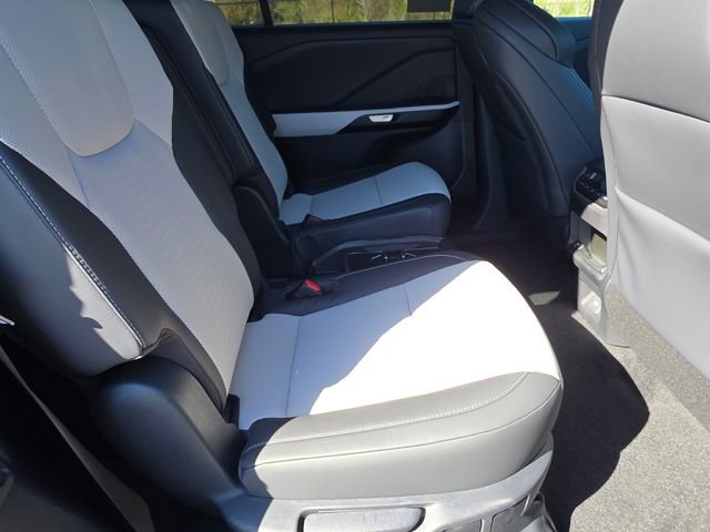 New 2026 Lexus TX 500h 500h F SPORT Performance Premi image 13