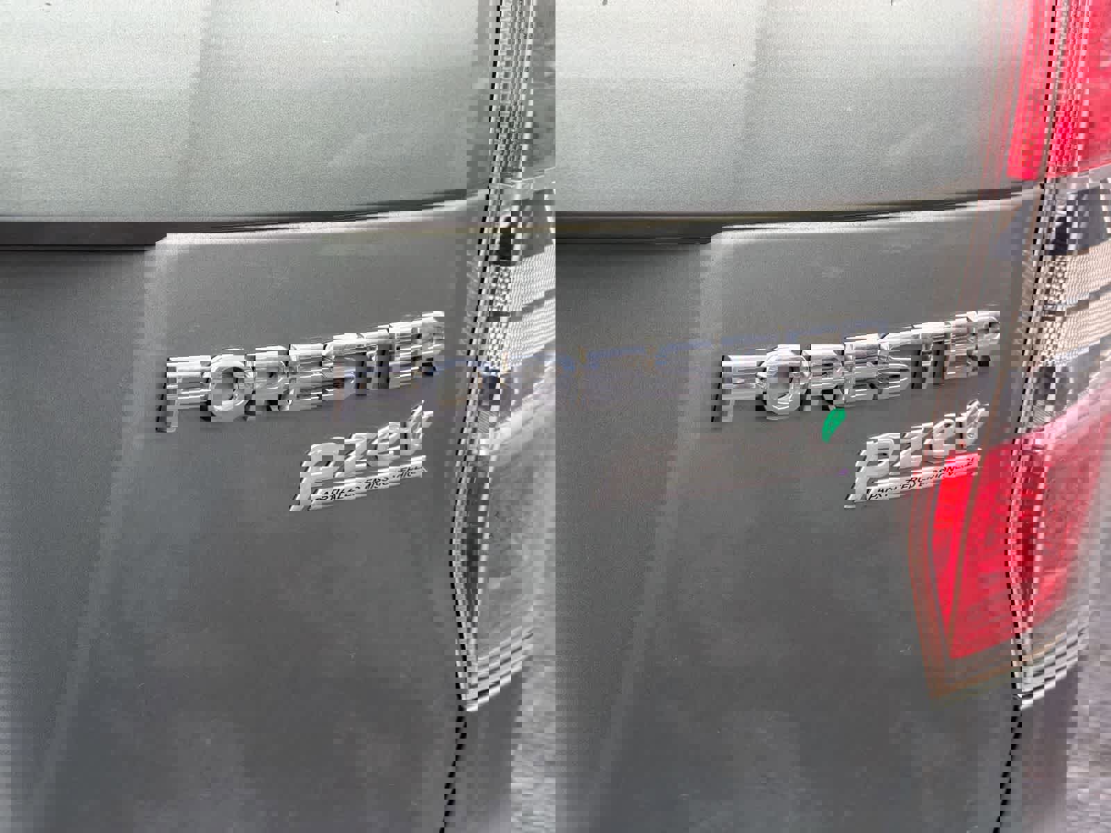 Used 2014 Subaru Forester 2.5i Premium w/ All-Weather Package image 13