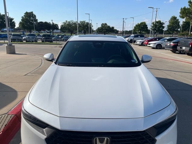 Used 2024 Honda Accord EX image 2