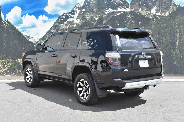 Certified 2021 Toyota 4Runner TRD Off-Road Premium w/ Moonroof Package image 9