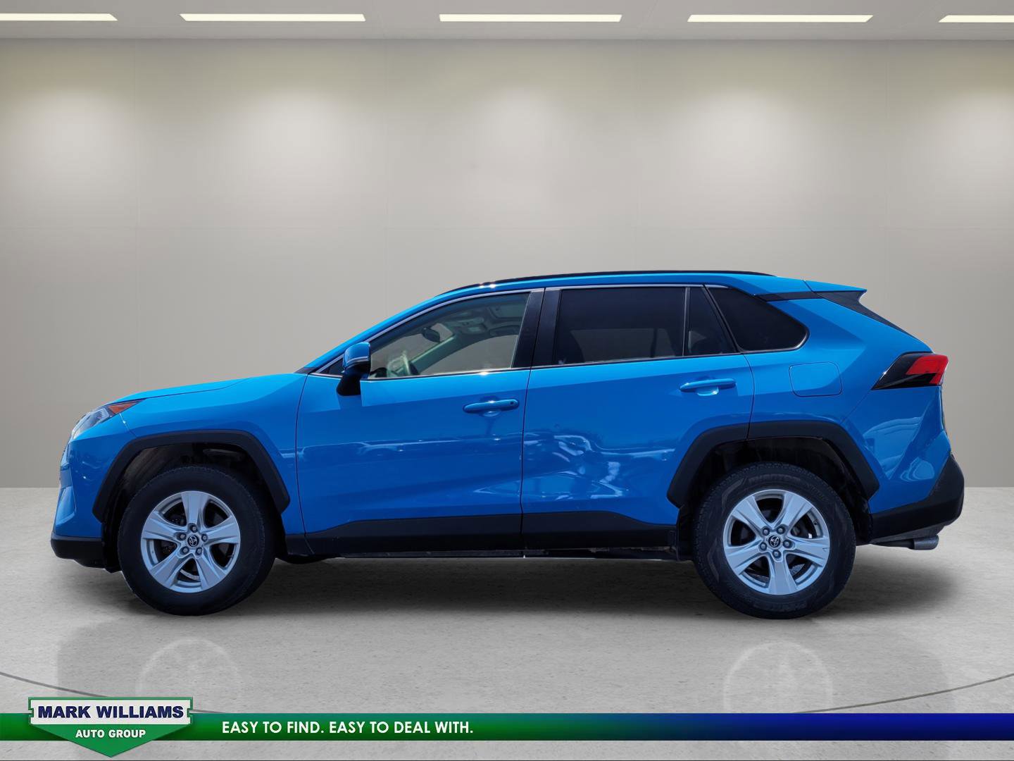 Used 2019 Toyota RAV4 XLE w/ Convenience Package AWD/4WD image 7