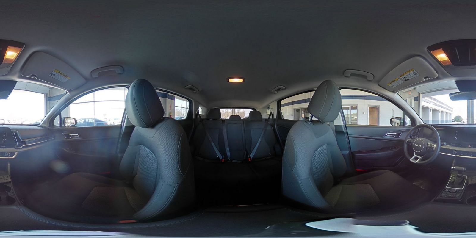 Used 2025 Kia Sportage LX image 45