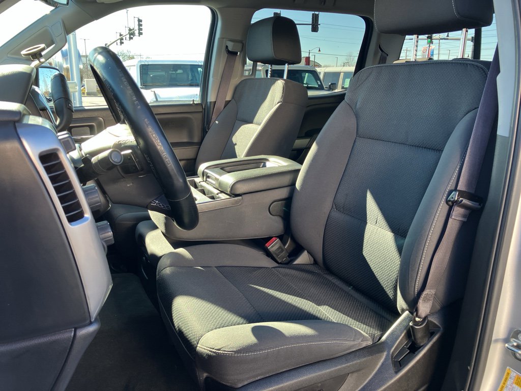 Used 2017 Chevrolet Silverado 1500 LT w/ All Star Edition image 30