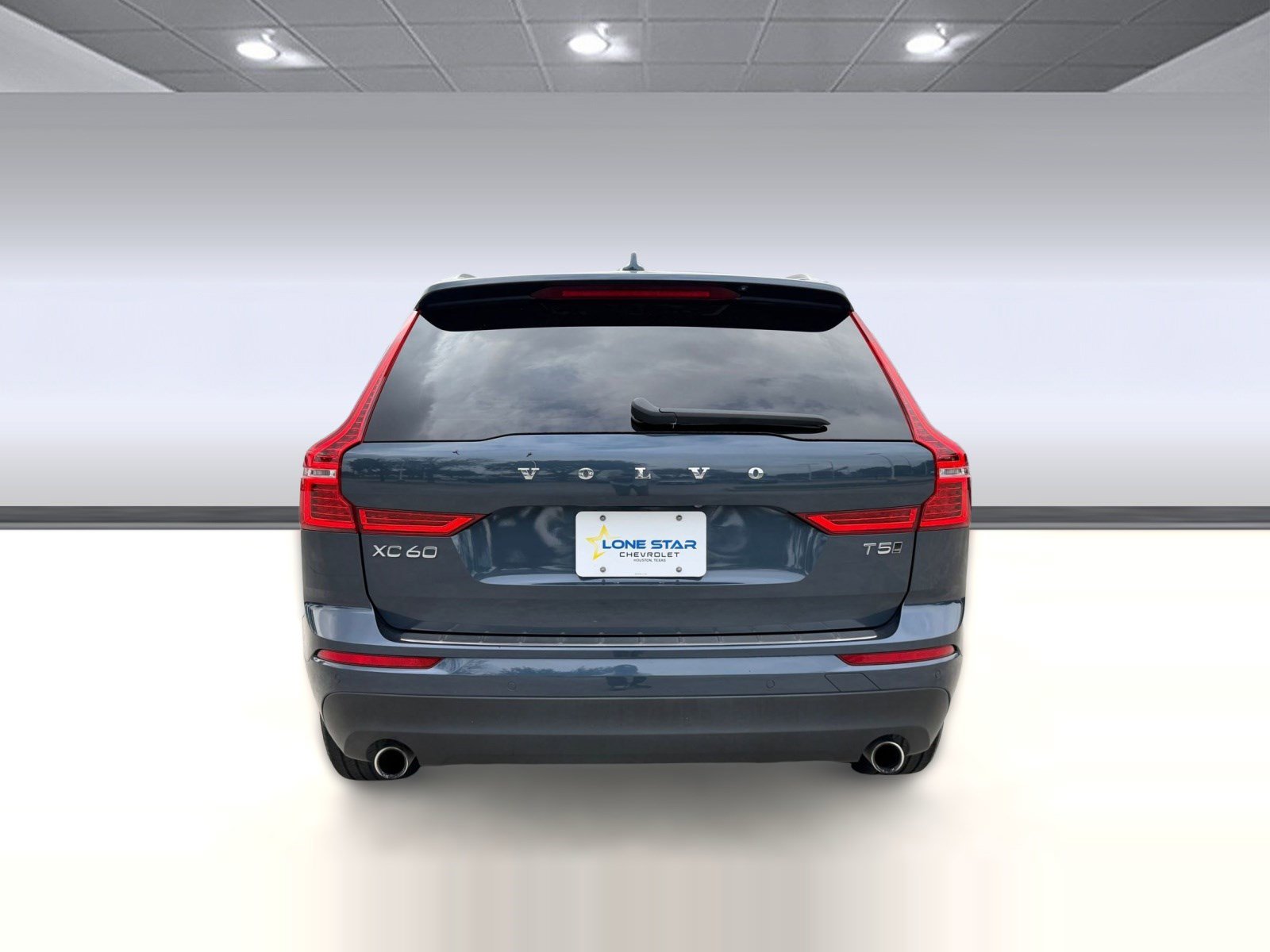 Used 2021 Volvo XC60 T5 Momentum w/ Premium Package AWD/4WD image 10