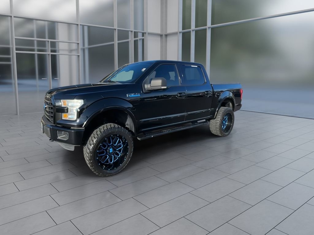 Used 2016 Ford F150 XLT w/ Equipment Group 302A Luxury image 4