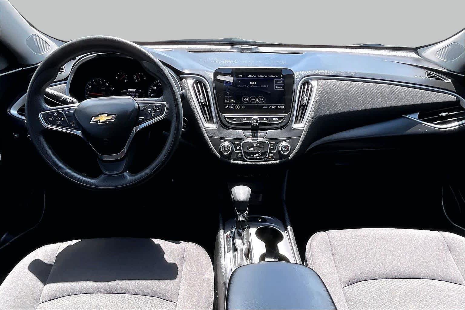 Used 2024 Chevrolet Malibu LS FWD image 15