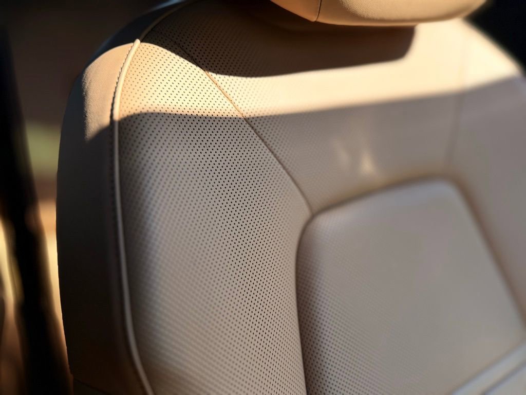 Used 2019 Porsche Cayenne image 42