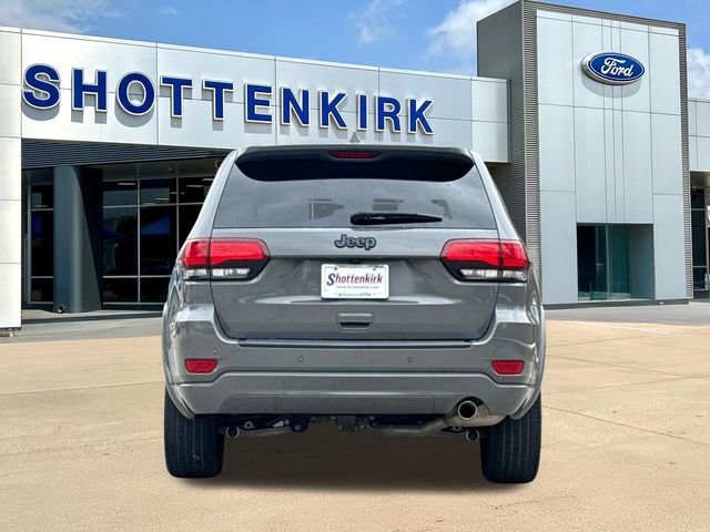 Used 2021 Jeep Grand Cherokee Laredo X image 7