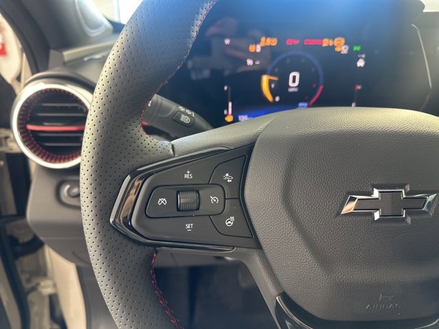 New 2026 Chevrolet Trax RS w/ Sunroof Package image 24