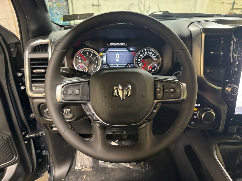 New 2026 RAM 1500 Big Horn AWD/4WD image 15