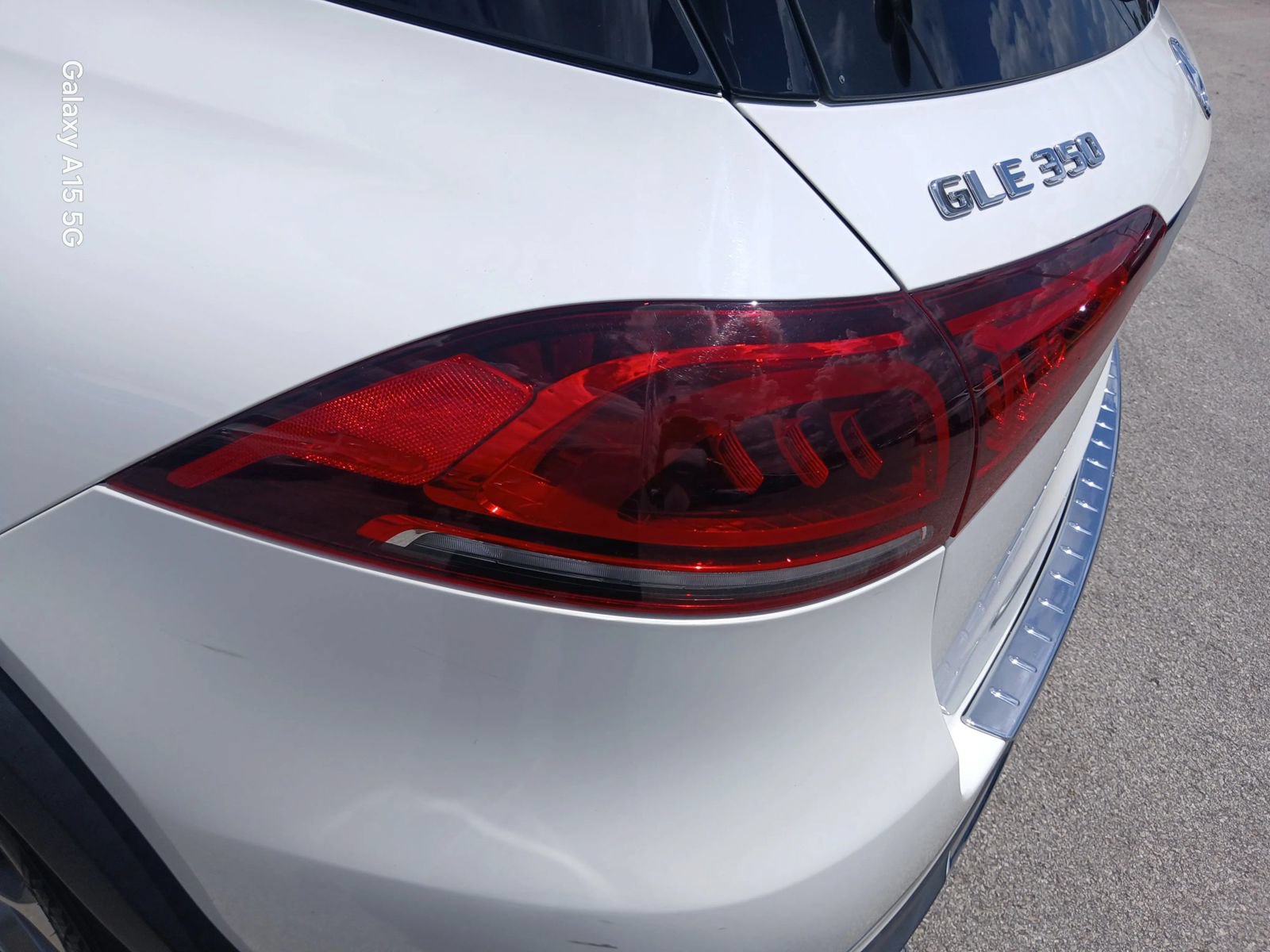 Used 2020 Mercedes-Benz GLE 350 4MATIC image 14