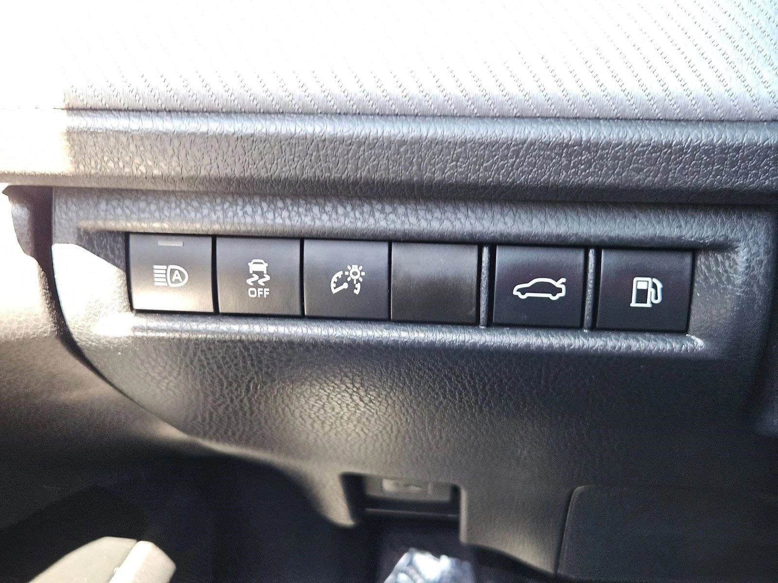 Used 2026 Toyota Camry SE w/ Convenience Package FWD image 15