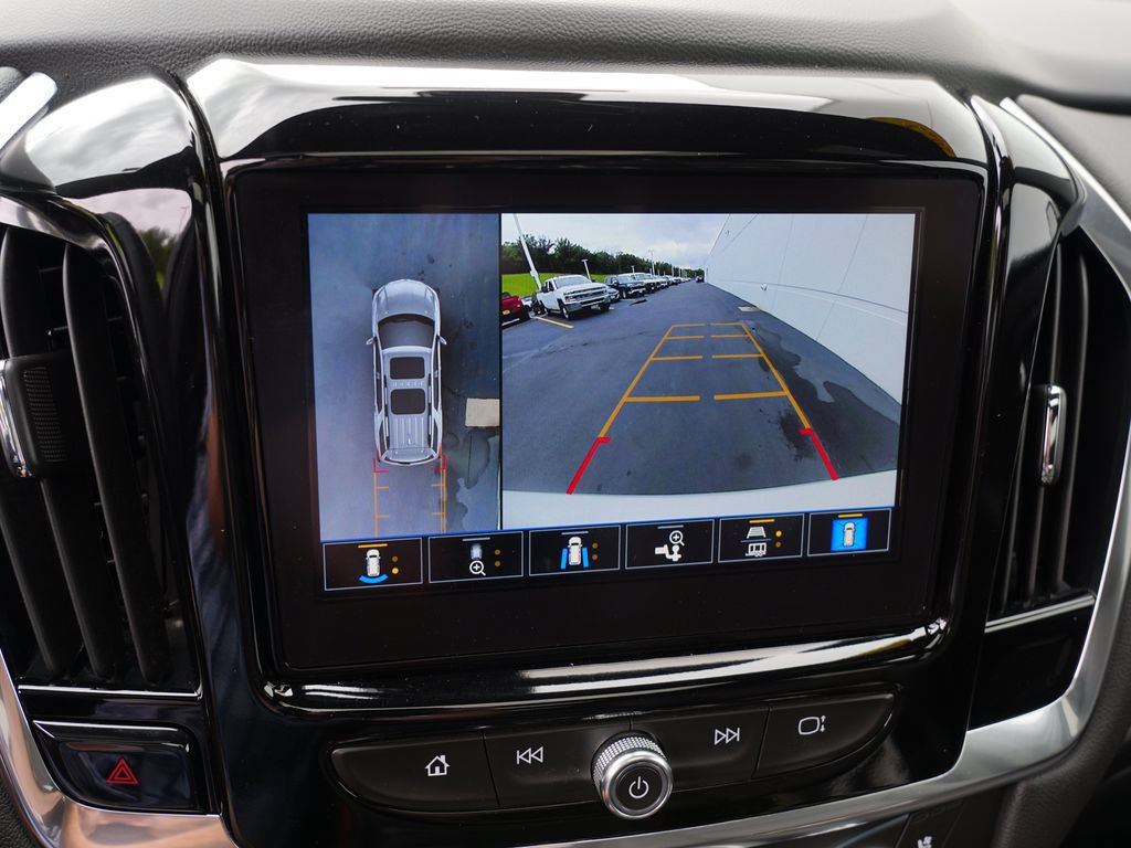 Certified 2023 Chevrolet Traverse High Country AWD/4WD image 39