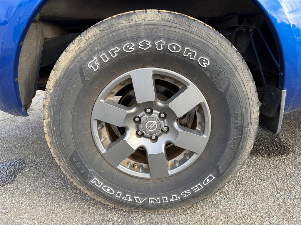 Used 2013 Nissan Frontier Desert Runner image 29