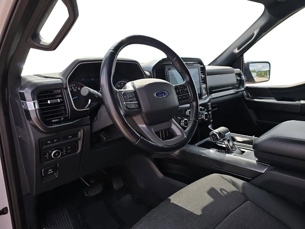 Used 2021 Ford F150 XLT w/ Equipment Group 302A High AWD/4WD image 16