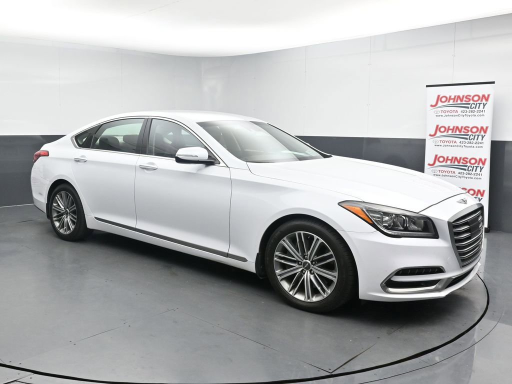 Used 2018 Genesis G80 3.8 RWD image 2