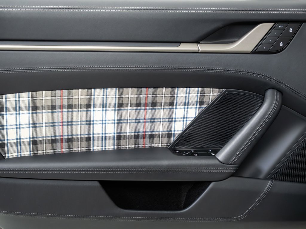 Used 2025 Porsche 911 Turbo S image 6