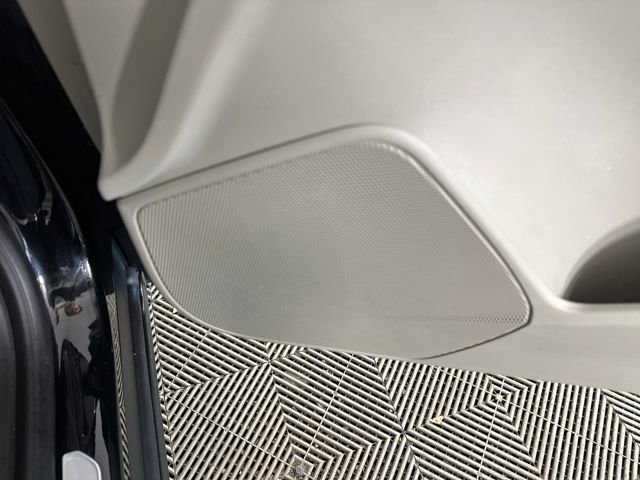 Used 2022 Cadillac XT4 Luxury image 30