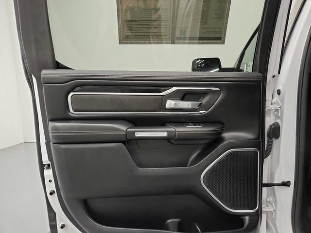 Used 2021 RAM 1500 Laramie w/ Sport Appearance Package AWD/4WD image 22