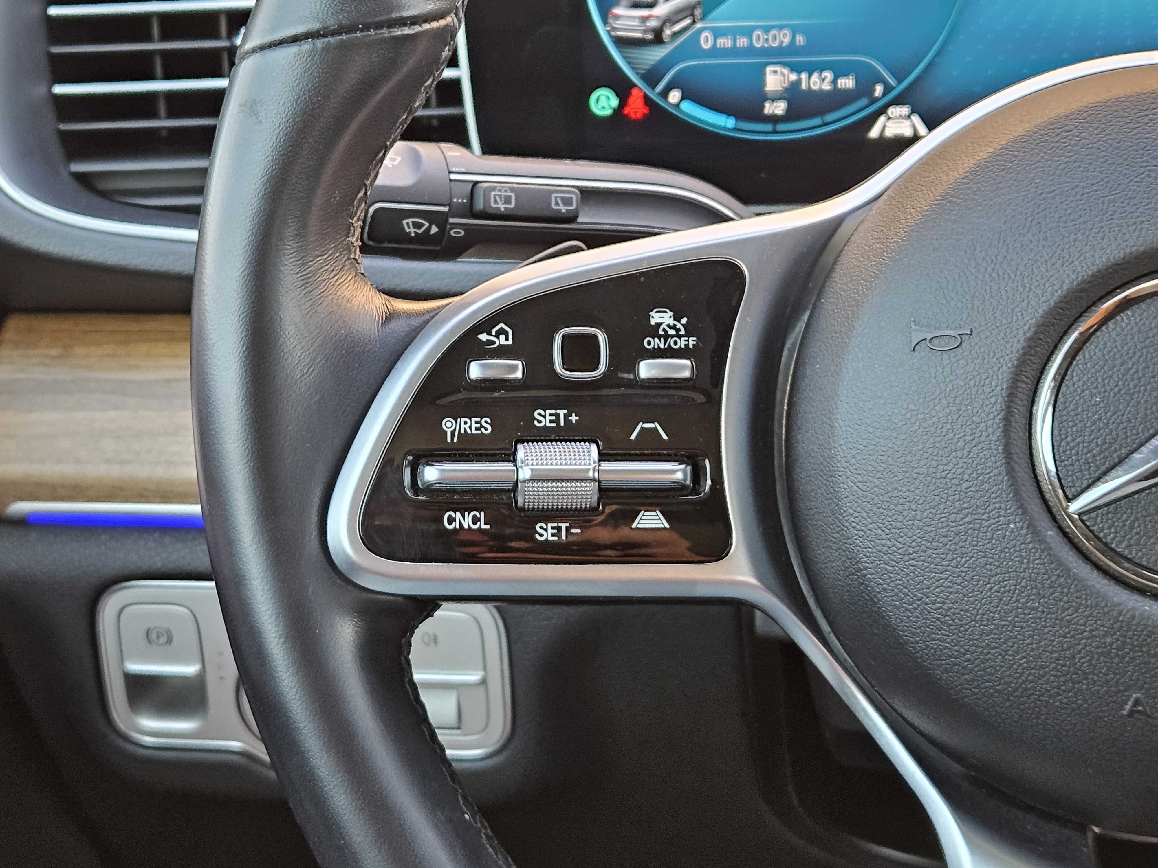 Certified 2023 Mercedes-Benz GLE 450 4MATIC image 28