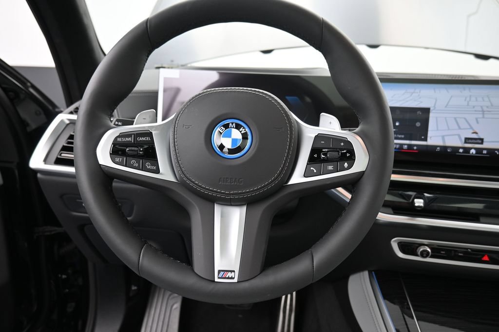 New 2026 BMW X5 xDrive50e w/ M Sport Package AWD/4WD image 12