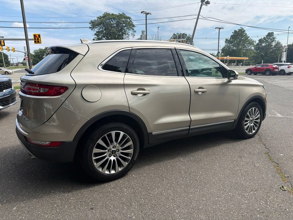 Used 2017 Lincoln MKC Reserve AWD/4WD image 5