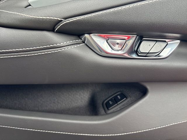 Used 2026 Chevrolet Corvette Stingray Convertible w/ 1LT image 11